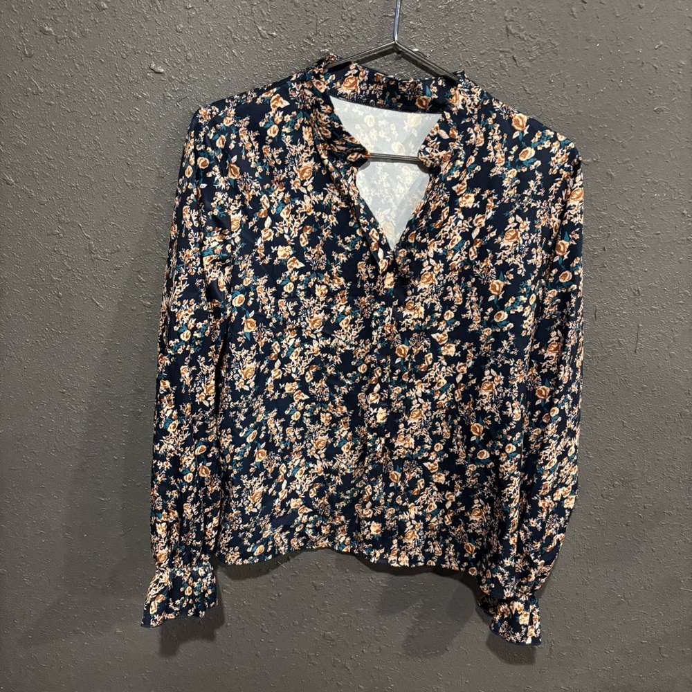 SHEIN Black and Cream Floral Blouse